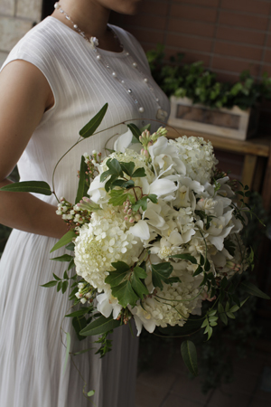 人気のボリュームある１．５倍ブーケ