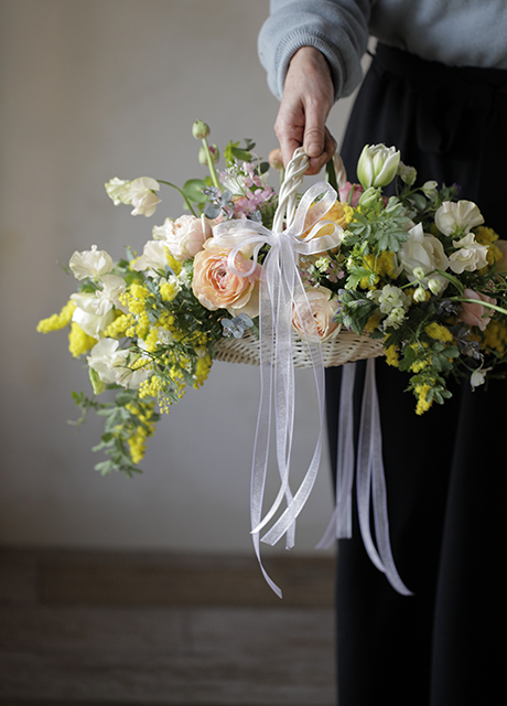 ミモザのバスケットブーケ